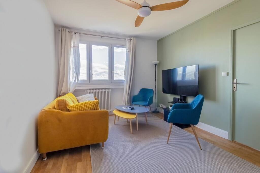 Renovated 2-Bed Apartment 2 Min From Lyon Oullins Extérieur photo