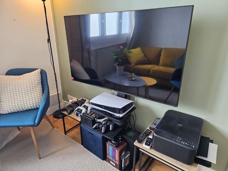 Renovated 2-Bed Apartment 2 Min From Lyon Oullins Extérieur photo