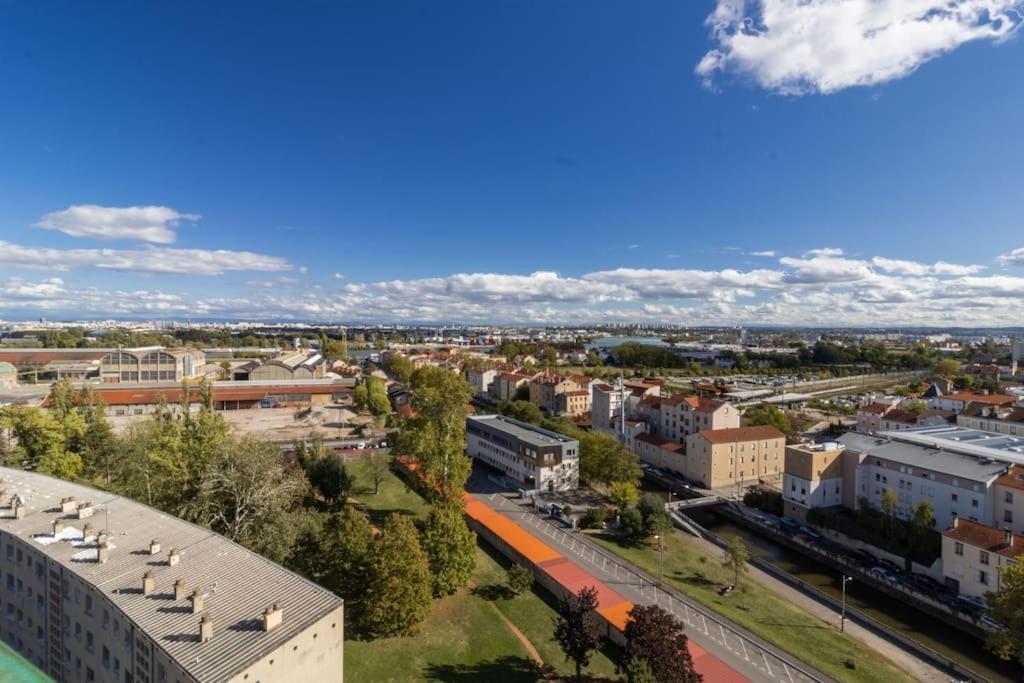 Renovated 2-Bed Apartment 2 Min From Lyon Oullins Extérieur photo